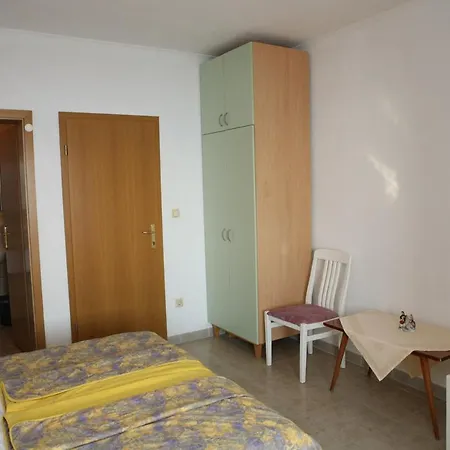 Davor & Marija Sosic Apartment Brela