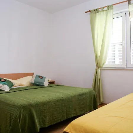 Apartment Davor & Marija Sosic Brela