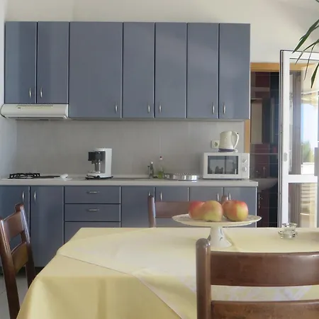 Apartment Davor & Marija Sosic Brela
